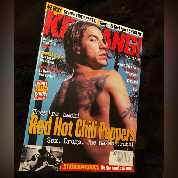 Vintage Red Hot Chili Peppers Kerrang! Magazine - Picture 2 of 6